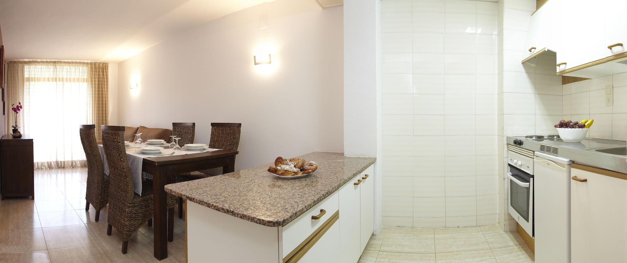 Catalonia Gardens Apartment ซาลอว์ ภายนอก รูปภาพ