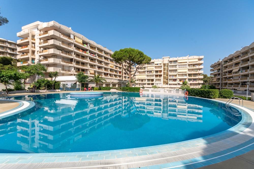 Catalonia Gardens Apartment ซาลอว์ ภายนอก รูปภาพ